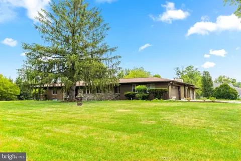 2811 Patuxent River Rd, Davidsonville, MD 21035