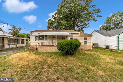 7712 Overhill Rd, Glen Burnie, MD 21060