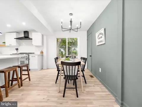 Dining - 1 Elm Rd, Riva, MD 21140 photo 4 of 4