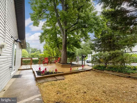 Exterior - 1 Elm Rd, Riva, MD 21140 photo 3 of 5