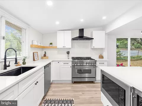 Kitchen - 1 Elm Rd, Riva, MD 21140 photo 1 of 5
