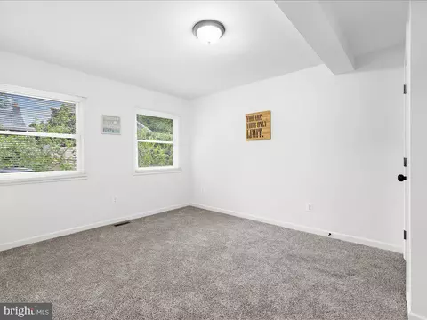 Bedroom - 1 Elm Rd, Riva, MD 21140 photo 1 of 6