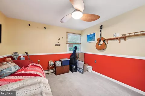 Bedroom - 527 Higgins Dr, Odenton, MD 21113 photo 2 of 11