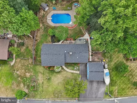 View/Area - 527 Higgins Dr, Odenton, MD 21113 photo 8 of 11