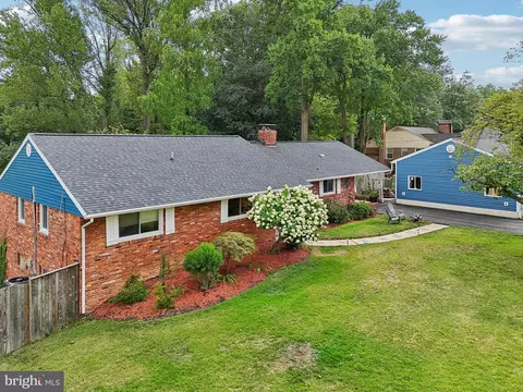 Exterior - 527 Higgins Dr, Odenton, MD 21113 photo 3 of 6