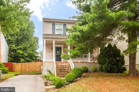 7774 Old House Rd, Pasadena, MD 21122