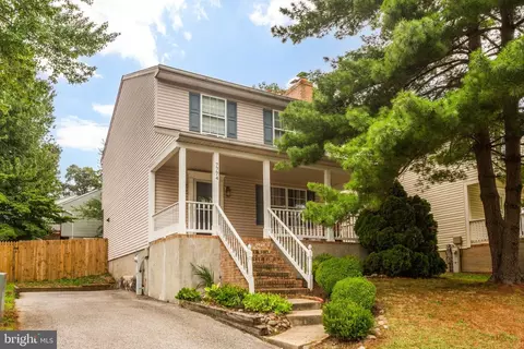 7774 Old House Rd, Pasadena, MD 21122 photo 3