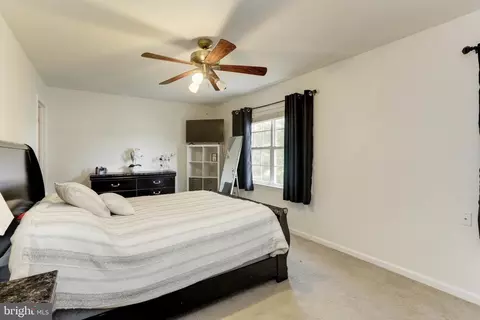 7774 Old House Rd, Pasadena, MD 21122 photo 18