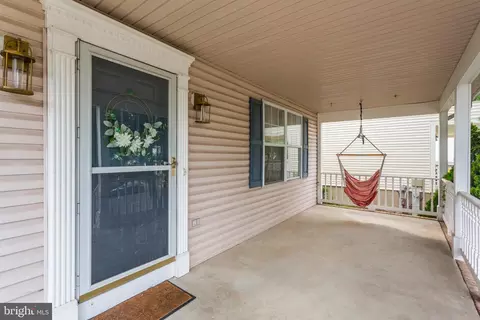 7774 Old House Rd, Pasadena, MD 21122 photo 4