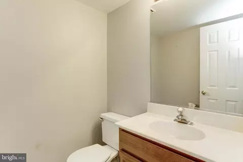 7774 Old House Rd, Pasadena, MD 21122 photo 17