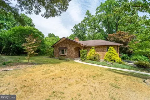 1131 Ferber Ave, Arnold, MD 21012 photo 2