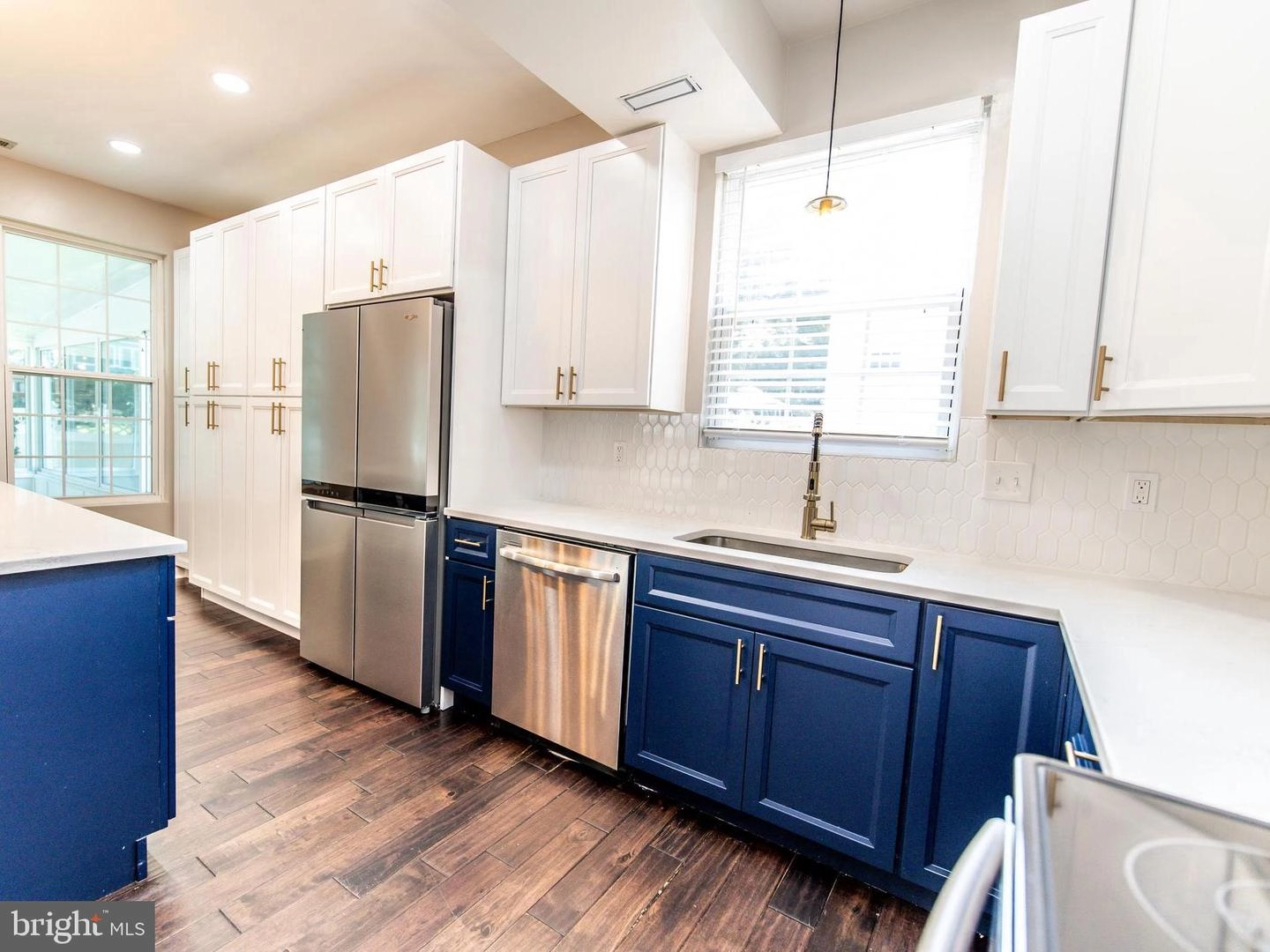 Kitchen - 3582 2nd Ave, Edgewater, MD 21037 photo 2 of 5