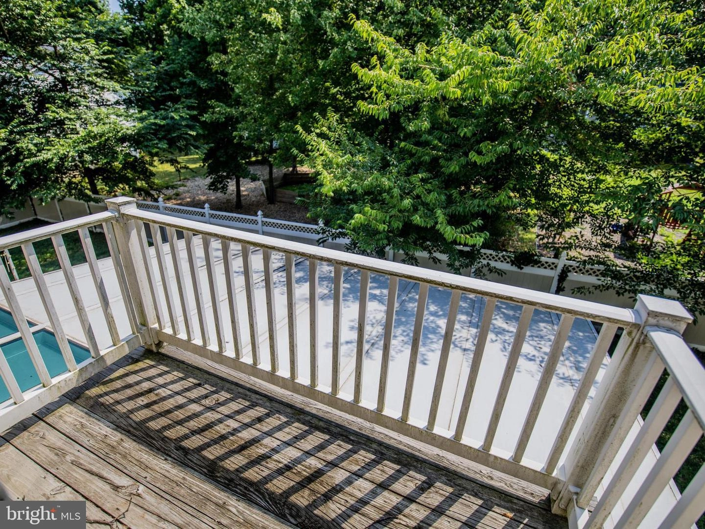 Exterior - 3582 2nd Ave, Edgewater, MD 21037 photo 7 of 17
