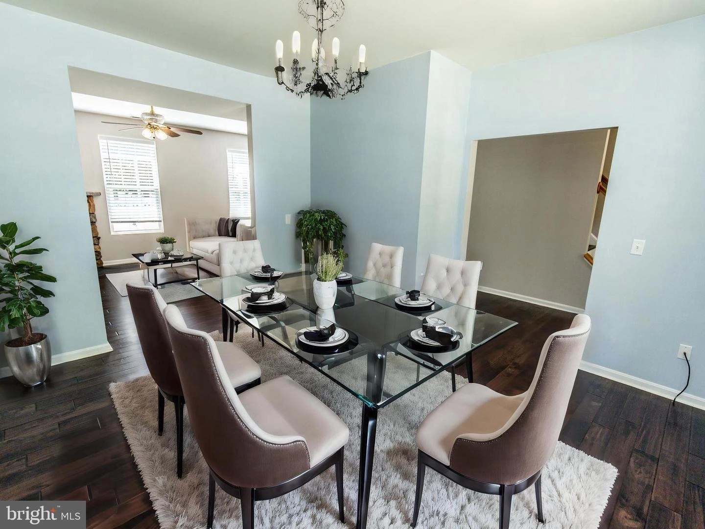 Dining - 3582 2nd Ave, Edgewater, MD 21037 photo 1 of 1