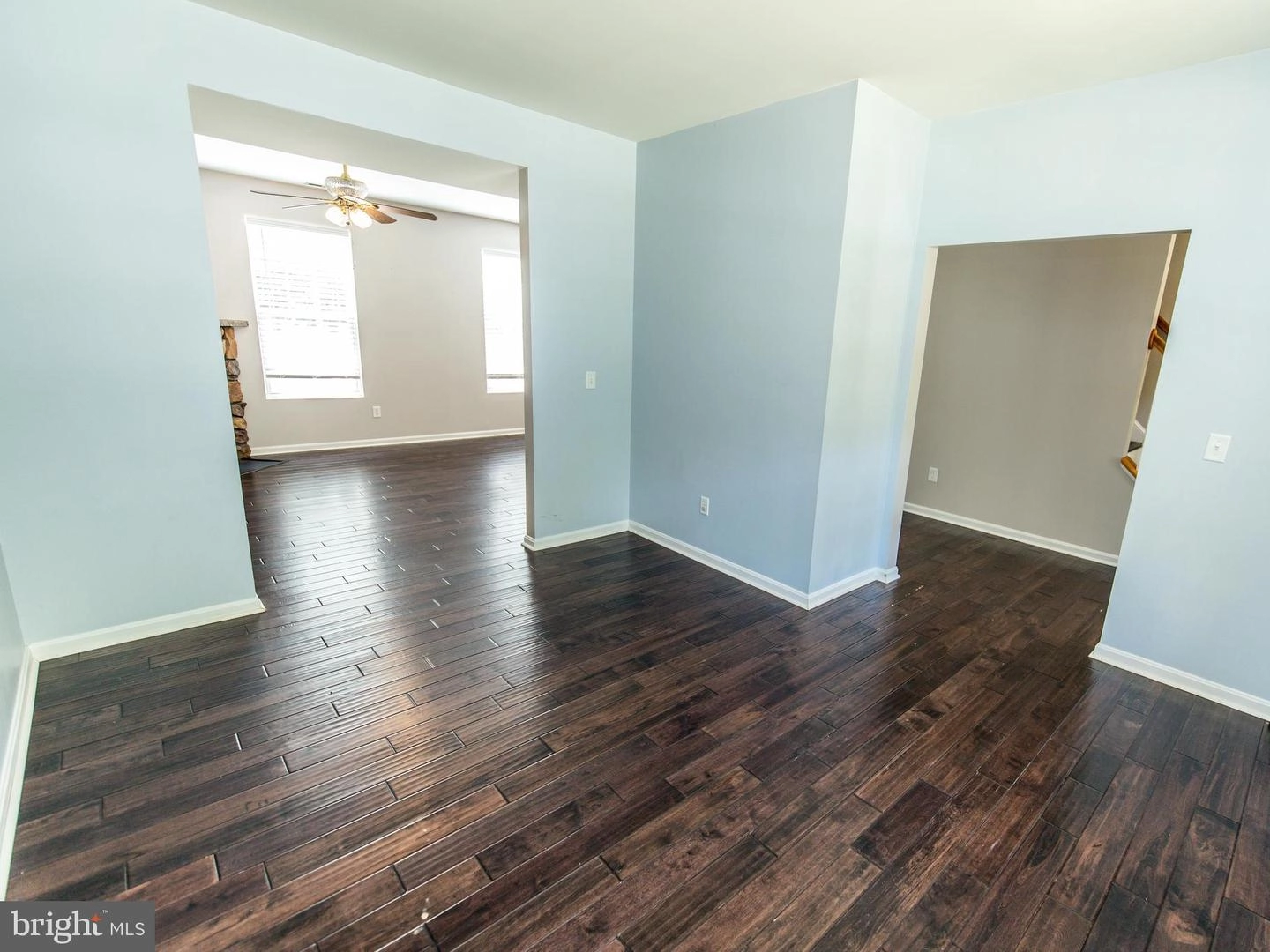 Living - 3582 2nd Ave, Edgewater, MD 21037 photo 1 of 5