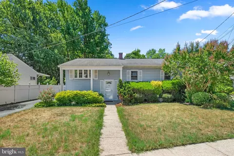413 Arbor Dr, Glen Burnie, MD 21061