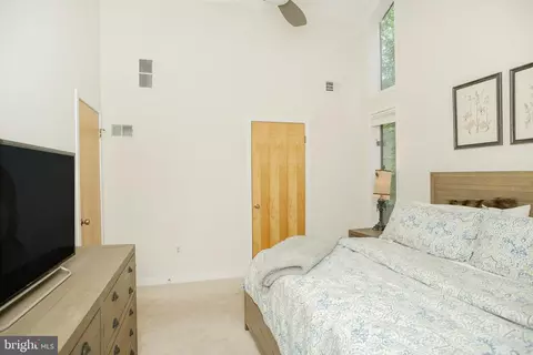 Bedroom - 2803 Clove Ln, Edgewater, MD 21037 photo 11 of 13