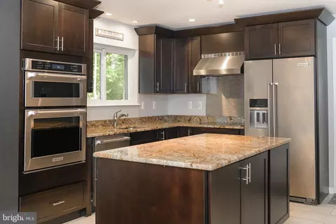 Kitchen - 2803 Clove Ln, Edgewater, MD 21037 photo 1 of 4