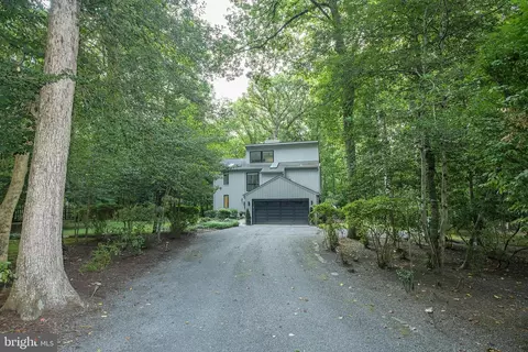 Exterior - 2803 Clove Ln, Edgewater, MD 21037 photo 18 of 20