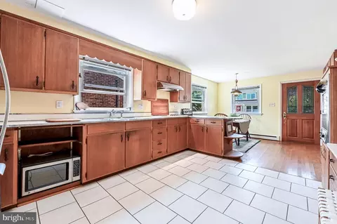 4007 Chesapeake Dr, Edgewater, MD 21037 photo 10