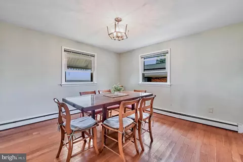 4007 Chesapeake Dr, Edgewater, MD 21037 photo 13