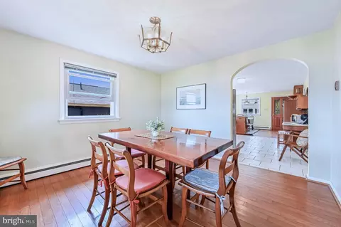 4007 Chesapeake Dr, Edgewater, MD 21037 photo 12