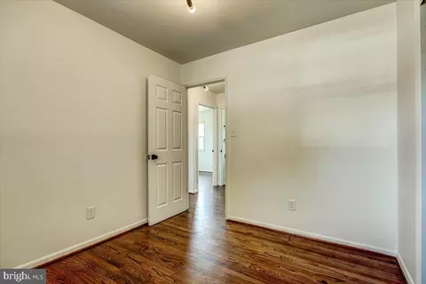 Bedroom - 105 Wallace Ave, Brooklyn, MD 21225 photo 2 of 4