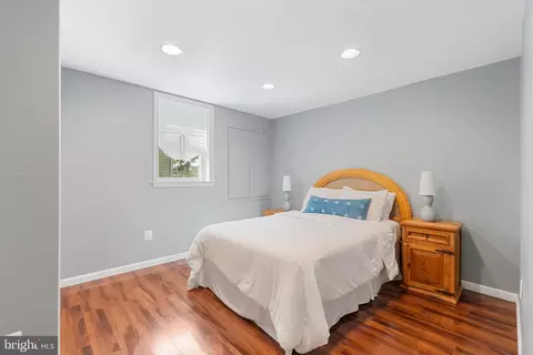 Bedroom - 1432 Oak Bluff Rd, Edgewater, MD 21037 photo 6 of 6