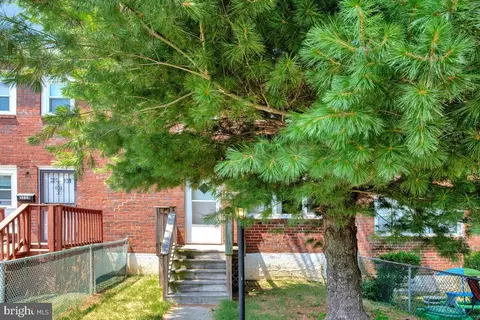 5112 4th St, Brooklyn, MD 21225 photo 2