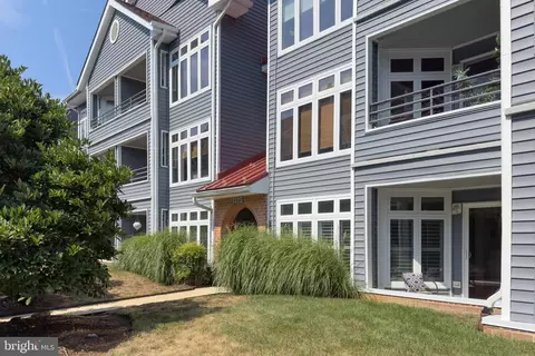 1125 Lake Heron Dr #1B, Annapolis, MD 21403