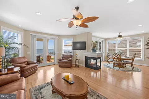 709 Cottage Dr, Arnold, MD 21012 photo 18