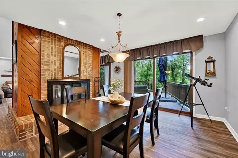 Dining - 339 Eagle Hill Rd, Pasadena, MD 21122 photo 2 of 3