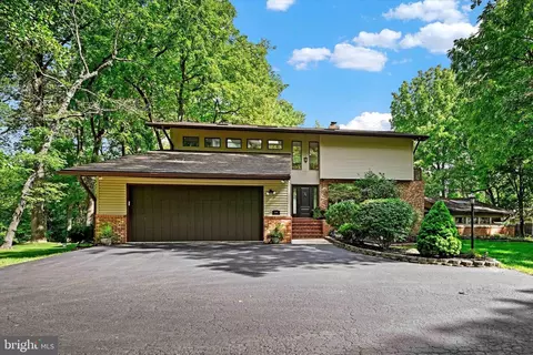 Exterior - 339 Eagle Hill Rd, Pasadena, MD 21122 photo 2 of 18