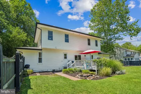 8122 Elizabeth Rd, Pasadena, MD 21122 photo 9