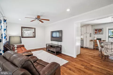 8122 Elizabeth Rd, Pasadena, MD 21122 photo 20