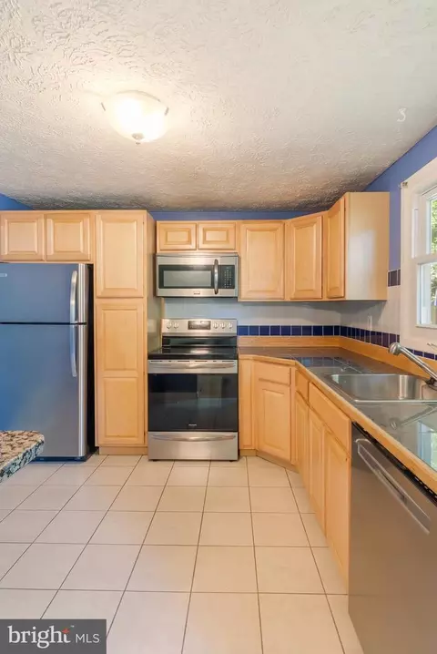 451 Delso Ct, Annapolis, MD 21409 photo 9