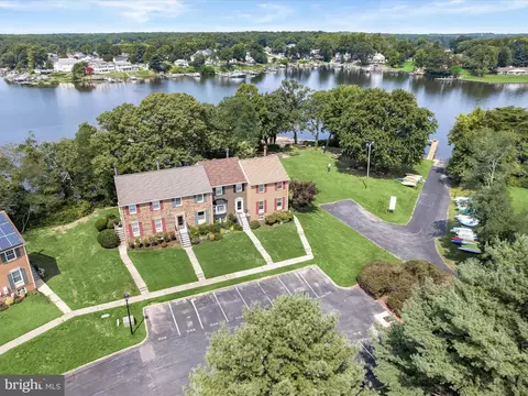 903 Beyda Harbour, Pasadena, MD 21122 photo 2