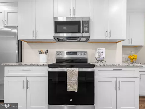 Kitchen - 1587 Chocataw Rd, Arnold, MD 21012 photo 4 of 5