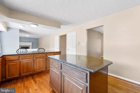 Entry Way - 279 Greenridge Dr, Dunkirk, MD 20754 photo 2 of 4