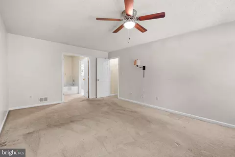 Bedroom - 279 Greenridge Dr, Dunkirk, MD 20754 photo 3 of 7