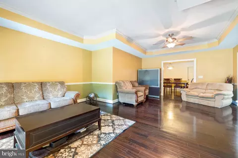61 Magothy Beach Rd, Pasadena, MD 21122 photo 10