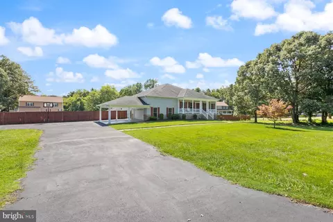 61 Magothy Beach Rd, Pasadena, MD 21122 photo 6