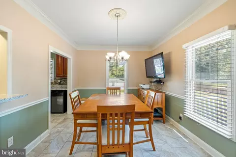 61 Magothy Beach Rd, Pasadena, MD 21122 photo 22