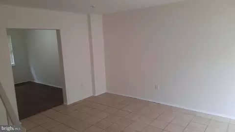Living - 8251 Parham Ct, Severn, MD 21144 photo 2 of 3