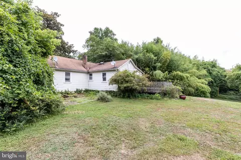 Exterior - 21 Arnold Rd, Arnold, MD 21012 photo 6 of 13
