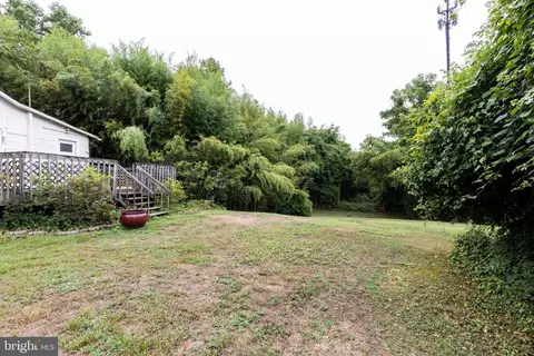 Exterior - 21 Arnold Rd, Arnold, MD 21012 photo 4 of 13