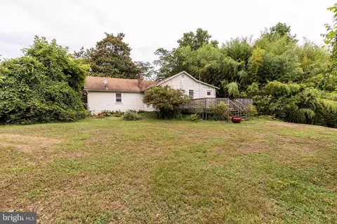 Exterior - 21 Arnold Rd, Arnold, MD 21012 photo 5 of 13