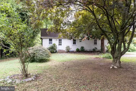 Exterior - 21 Arnold Rd, Arnold, MD 21012 photo 8 of 13