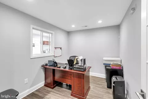 8504 Miramar Rd, Pasadena, MD 21122 photo 31