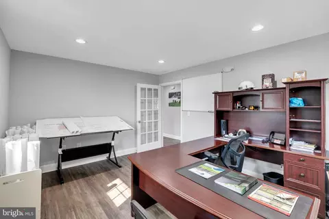 8504 Miramar Rd, Pasadena, MD 21122 photo 24